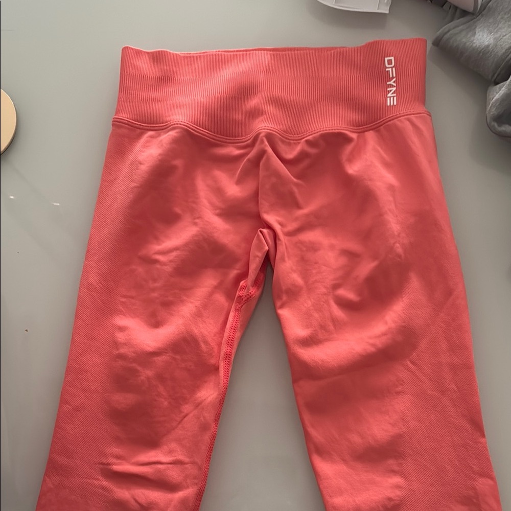 Dfyne Impact Leggings in Coral XS